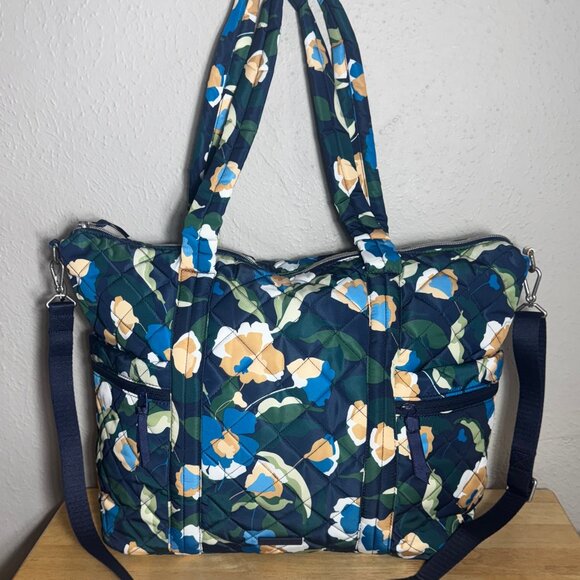 Vera Bradley Large Multi-Strap Tote in Performance Twill Immersed Blooms NWT - Picture 1 of 13